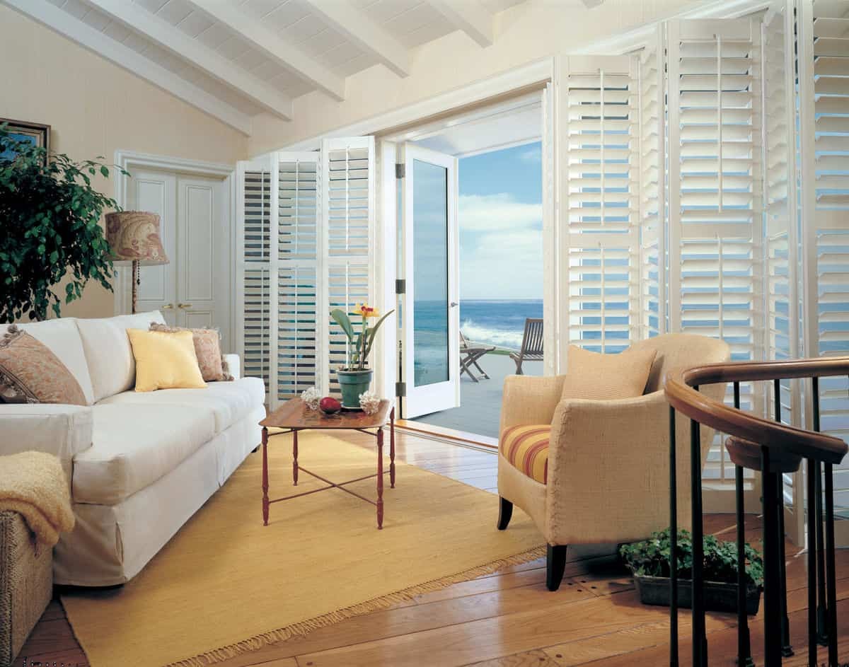 Hunter Douglas Heritance® Hardwood Shutters Window Shutters Window Treatments near Bainbridge Island, Washington (WA)