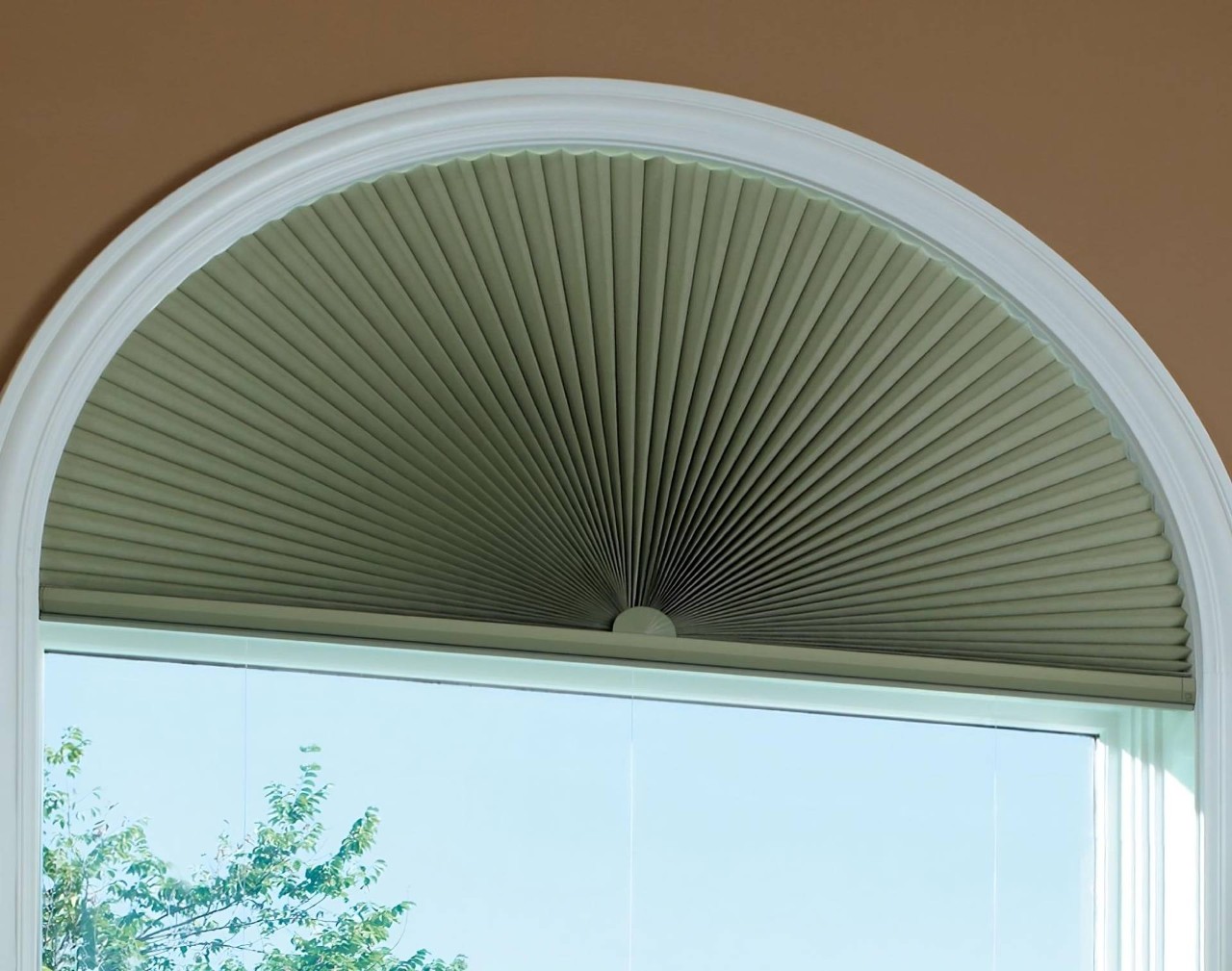 Hunter Douglas Duette® Cellular Shades decorating an arched window near Bainbridge Island, WA